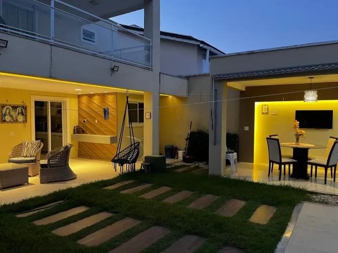 Casa em condomínio no Eusébio 