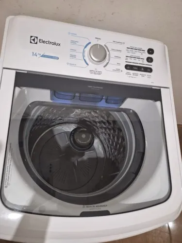 Máquina de lavar roupa Electrolux 14 kg