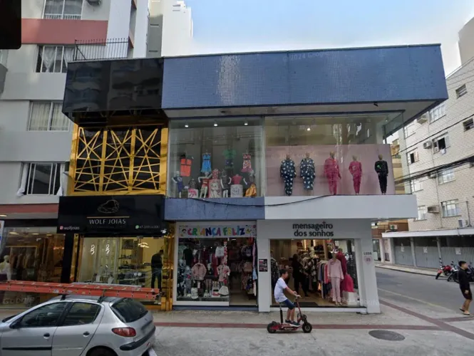 Sala Comercial Térrea 64M² Aluguel Anual Avenida Brasil Balneário Camboriú