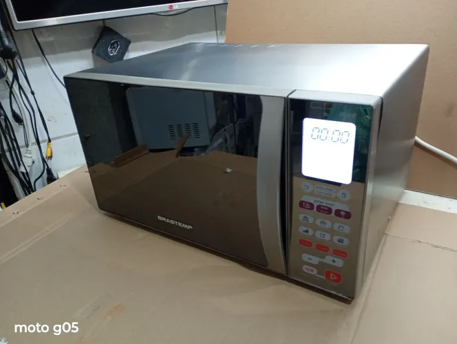 Forno microondas 30 litros inox