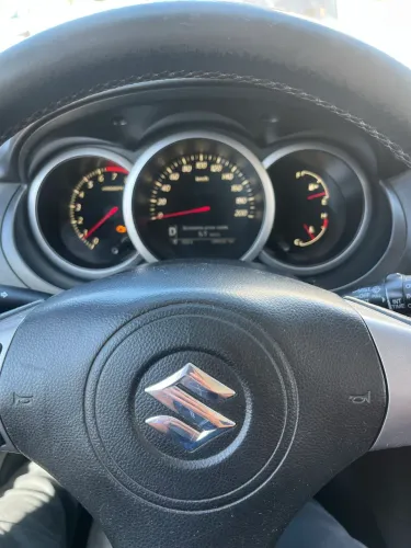 Suzuki Grand Vitara 2.0 16V 4x2/4x4 5P Mec. 2011