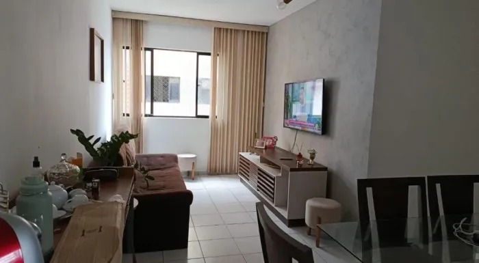 Aluga-se Apartamento *81