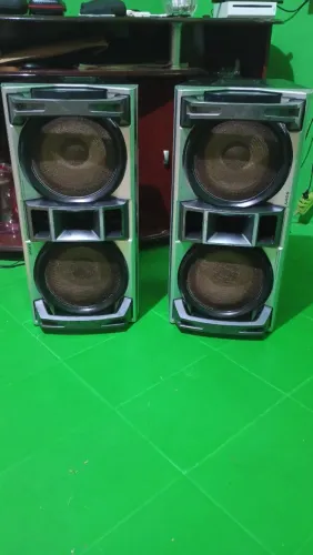 Vendo par de caixa Sony SS-GTX77
