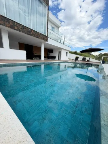 Condomínio Águas de Igaratá!!! Mansão + Barco + Linda Vista!!!