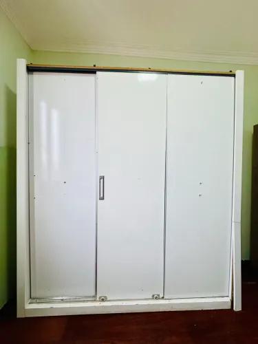 Doação guarda-roupa casal
