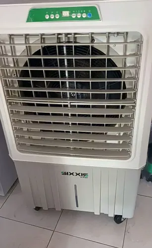 Climatizador de Ar Sixxis Portátil - 220V