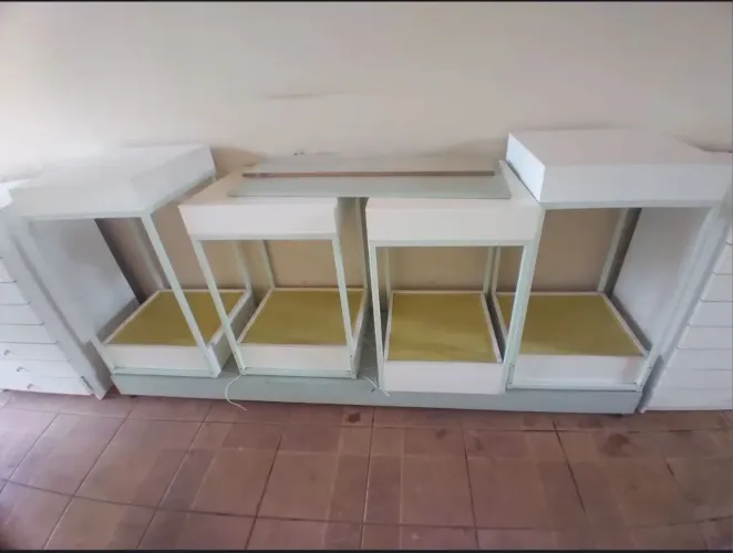 Expositores de vitrine