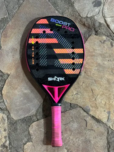 Raquete Beach Tennis - Shark Boost Pro Sofia Cimatti 2024