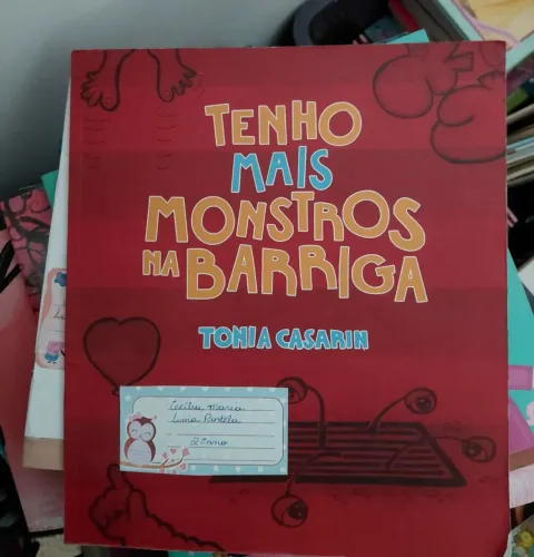 Livro "Tenho mais monstros na minha barriga", Tônia Casarini 