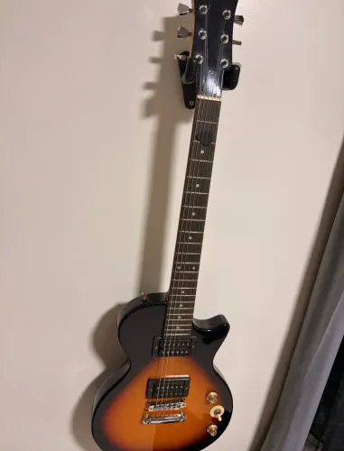 Guitarra strinberg