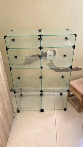 Vitrine vidro temperado Itabaiana