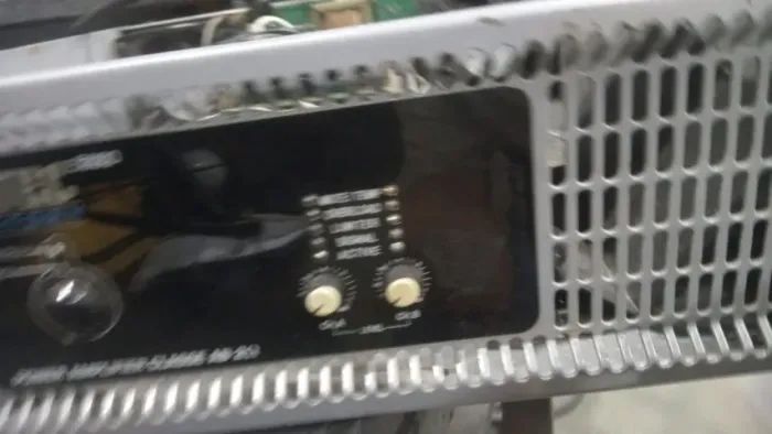 Amplificador HNTEC 5600
