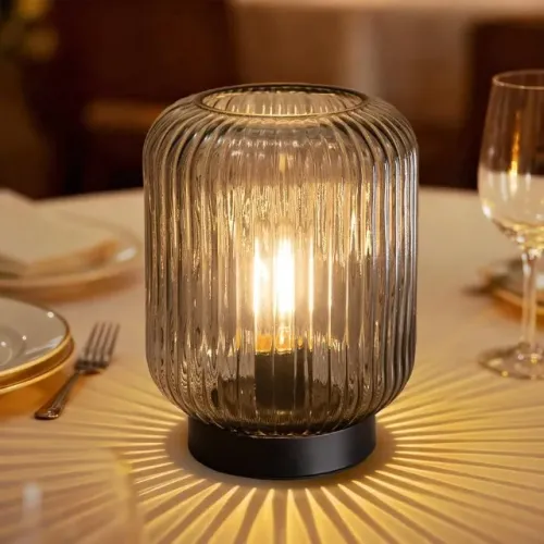 Luminária de mesa em vidro Bea 13x17,5cm preta | Casa Riachuelo