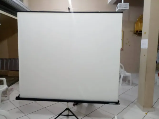 Tela para Retroprojetor 