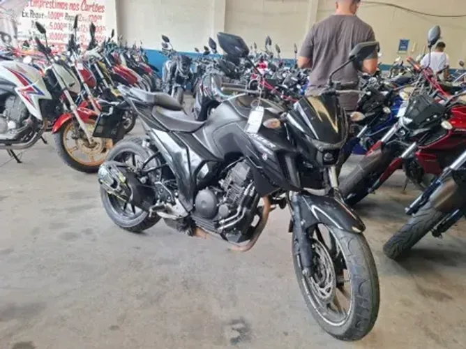 Yamaha FZ25 2022\23