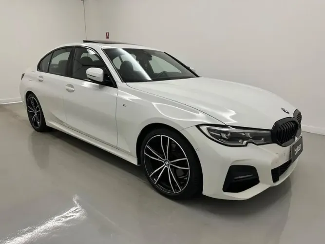 BMW 320I A 2.0 TB M Sport Activeflex 16V 4P 2022