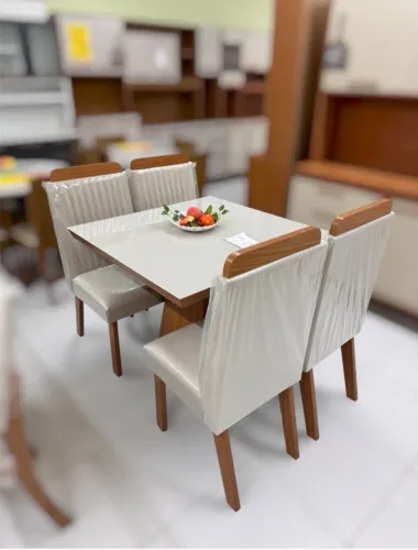 Mesa de Jantar Com Cadeiras (Produto Novo)