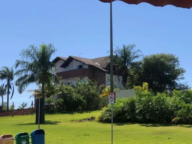 Casa com 5 dormitórios para alugar, 400 m² por R$ 7.501,00/mês - Rodovia - Sertanópolis/PR
