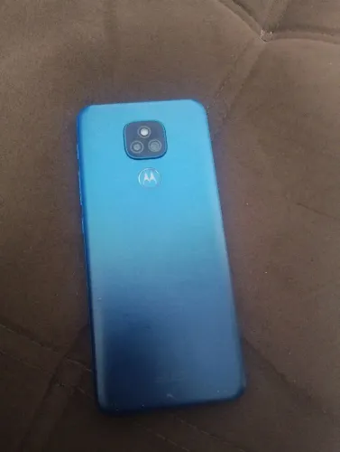 Motorola E7 plus em ótimo estado 
