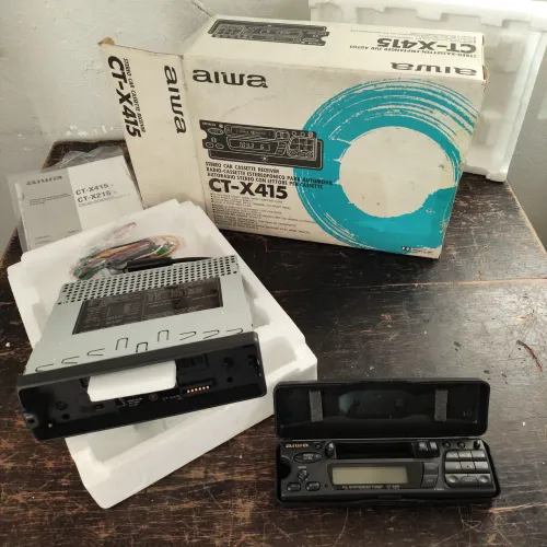 rádio toca fita Aiwa CT-X415 novo na caixa sem uso em perfeito estado de conservação
