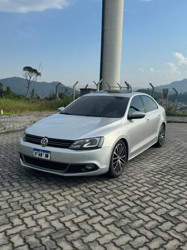 Volkswagen Jetta Highline 2.0 TSI 16V 4P Tiptronic 2013