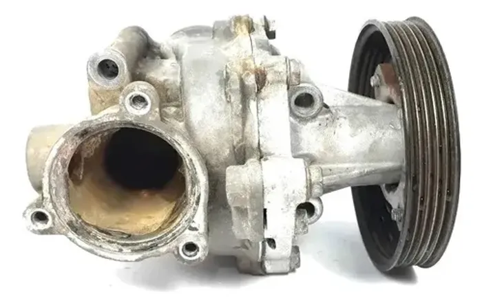 Bomba De Água Chevrolet Tracker 2.0 Gas. 2001 A 2009