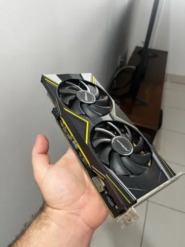 Placa de vídeo RX 5500 XT 8gb