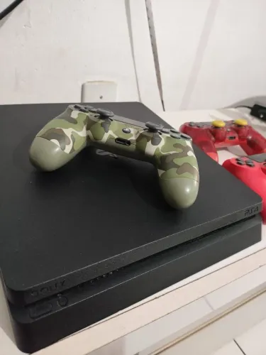 Playstation 4 semi novo 