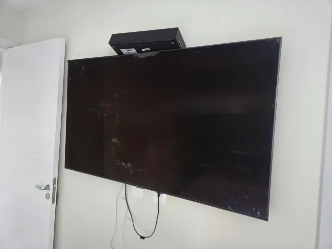 Vendo TV 55" Q80R Samsung