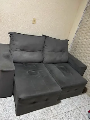 Sofá retrátil e reclinável 2 lugares