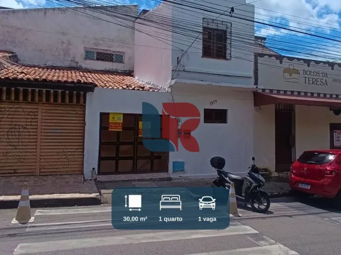 Casa de 1 Quarto para Alugar em Frente ao Colégio Farias Brito Fátima, Fortaleza/CE