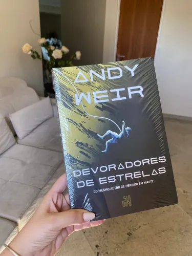 Livro Devoradores de estrelas 