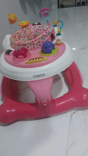 Andador de bebê Cosco