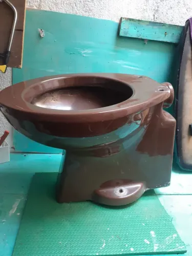 Vaso sanitario deca cor:marron caramelo! Aceito proposta