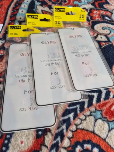 Película s23 plus