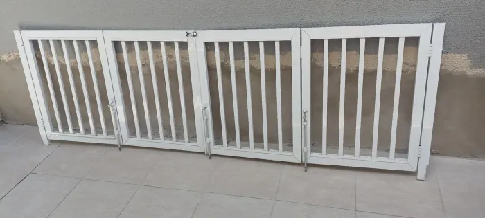 Portão em aluminio