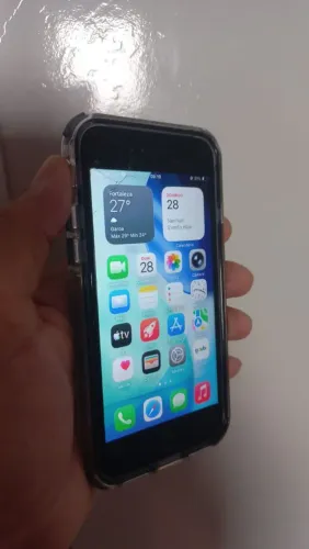 IPHONE SE 2020
