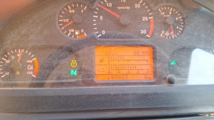 PA CARREGADEIRA DOOSAN SD200-3