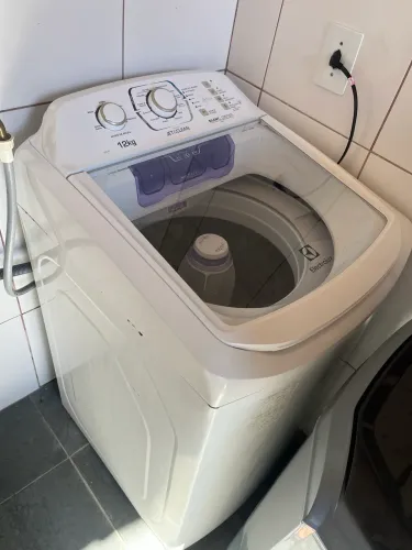 Máquina de lavar Electrolux 12kg
