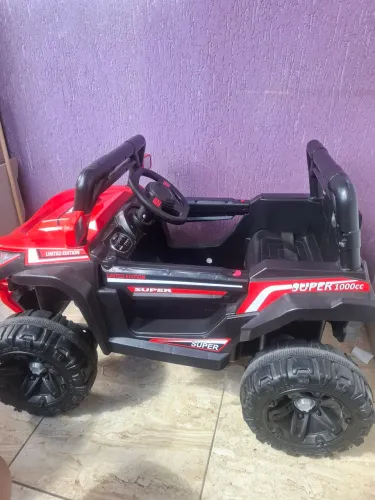 Mini carro elétrico infantil