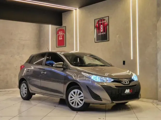 Toyota Yaris Live 1.3 Flex 16V 5P AUT 2020