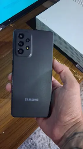 Samsung A33