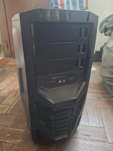 Gabinete CPU core i5