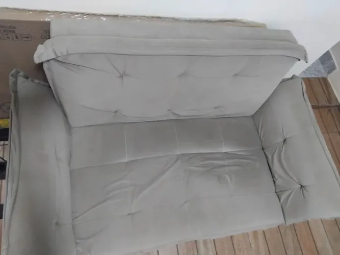 Sofa Namoradeira em ótimo estado