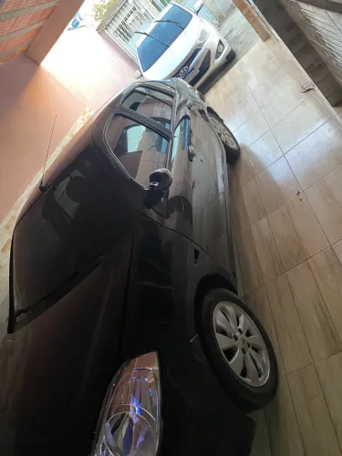 Renault Symbol Expression Hi-flex 1.6 16V 4P 2011