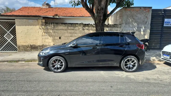 Vendo ou troco pneus 195 45 17 zerados