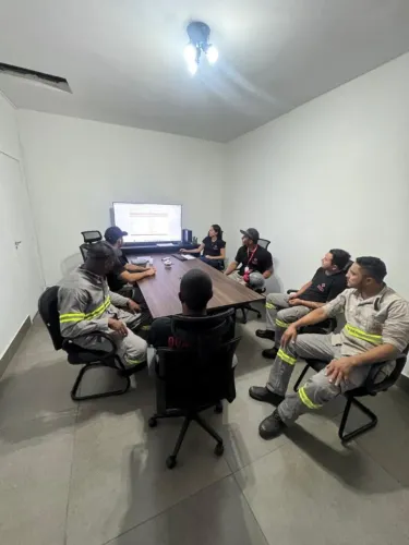 ALUGUEL DE SALA PARA TREINAMENTOS E REUNIÕES CORPORATIVAS