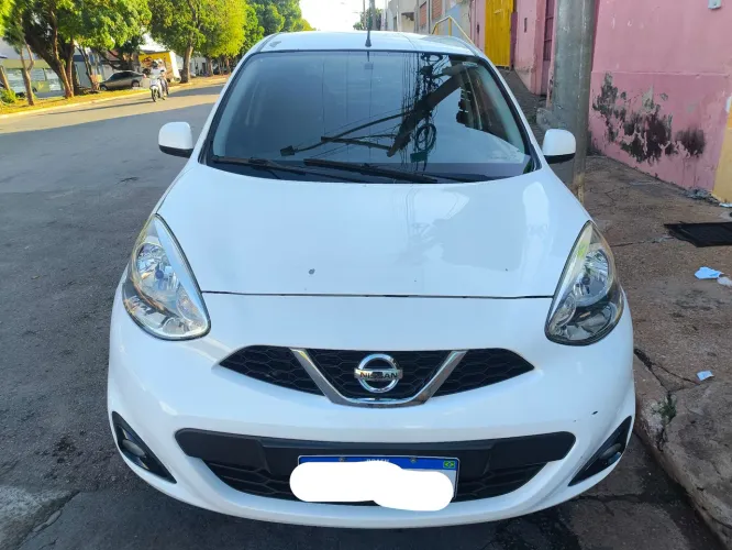 Nissan March SV 1.0 12V Flex 5P 2018