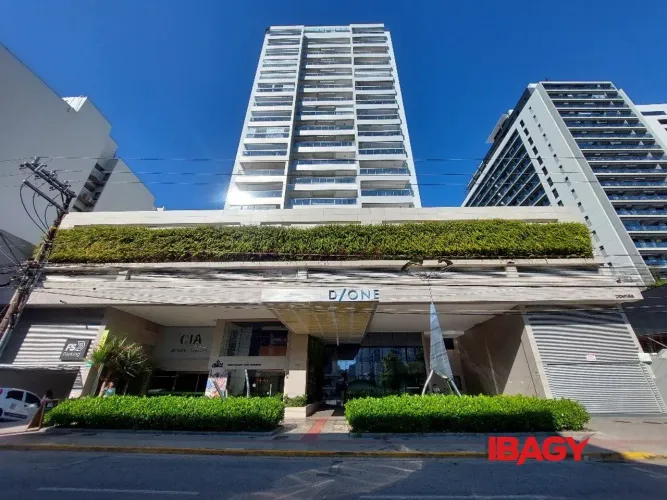 Excelente Apartamento 2 dormitório(s) em Centro - Florianópolis