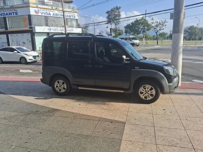 Fiat Doblo Adv/adv Tryon/locker 1.8 Flex 2012